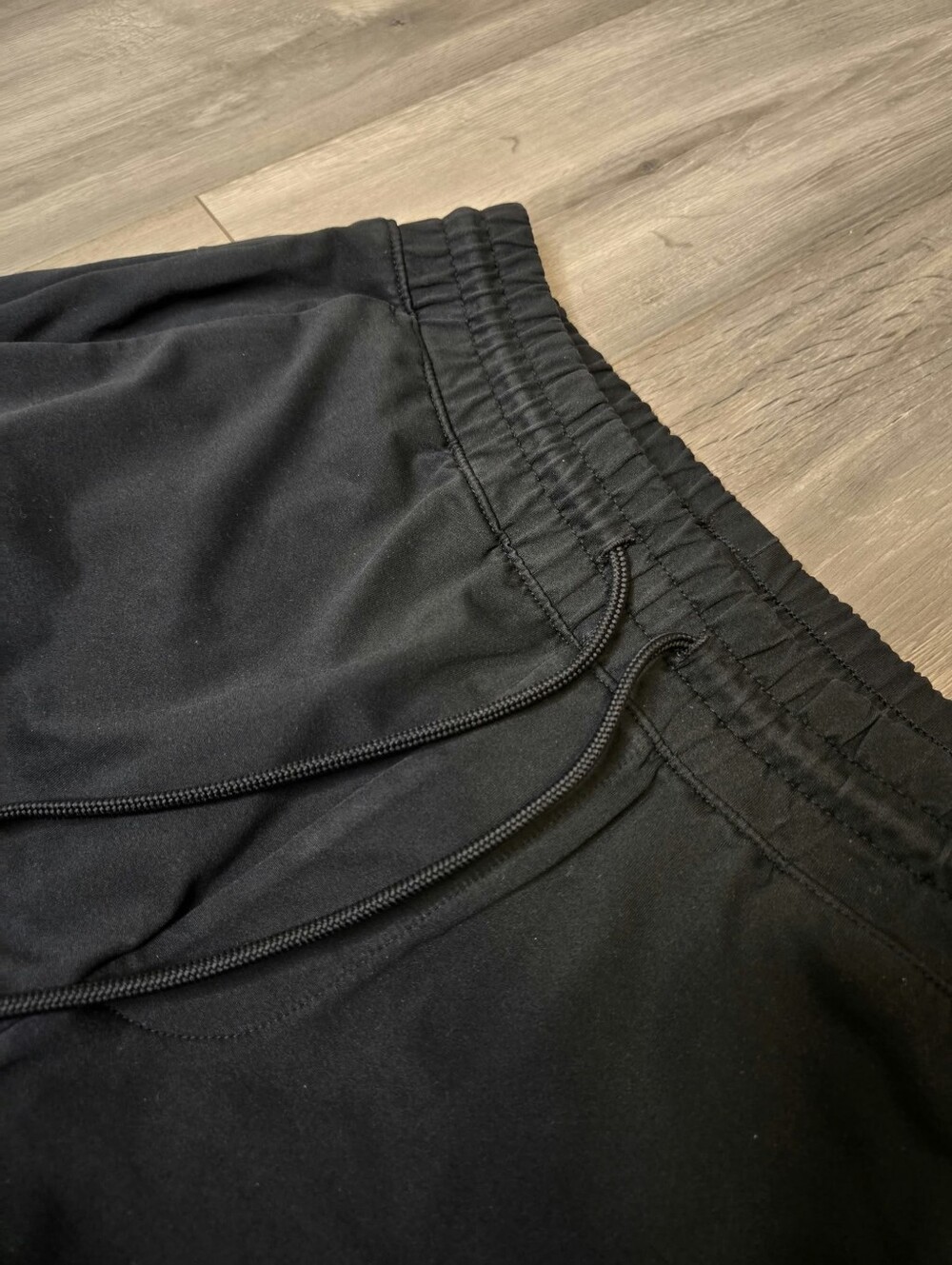 Uniqlo Black Drawstring Pants